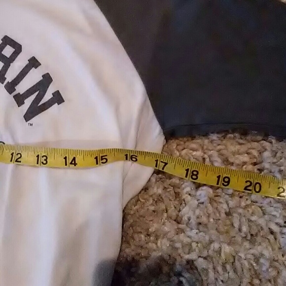 Slytherin Quidditch Shirt - Picture 4 of 4